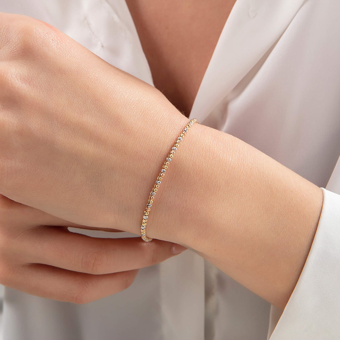 uc-renk-dorika-bileklik-2